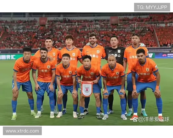 深圳新鹏城与梅州客家激战正酣 两队争夺宝贵三分决战再度上演 深圳新鹏城与梅州客家激战正酣 两队争夺宝贵三分决战再度上演