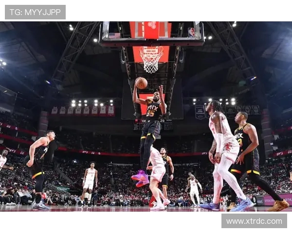 2016至2017赛季太阳队与火箭队的精彩对决回顾与分析