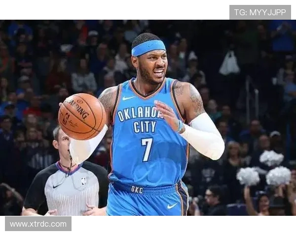 乔尔恩比德如何在NBA赛场上展现统治力与领导才能的精彩瞬间 乔尔恩比德如何在NBA赛场上展现统治力与领导才能的精彩瞬间