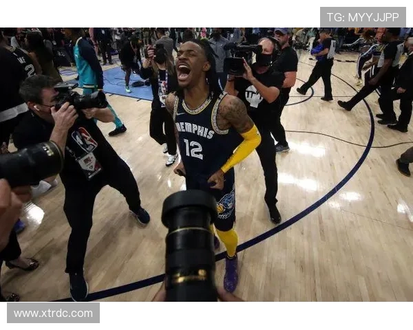 仁川与杭州绿城激战正酣比赛结果揭晓引发球迷热议